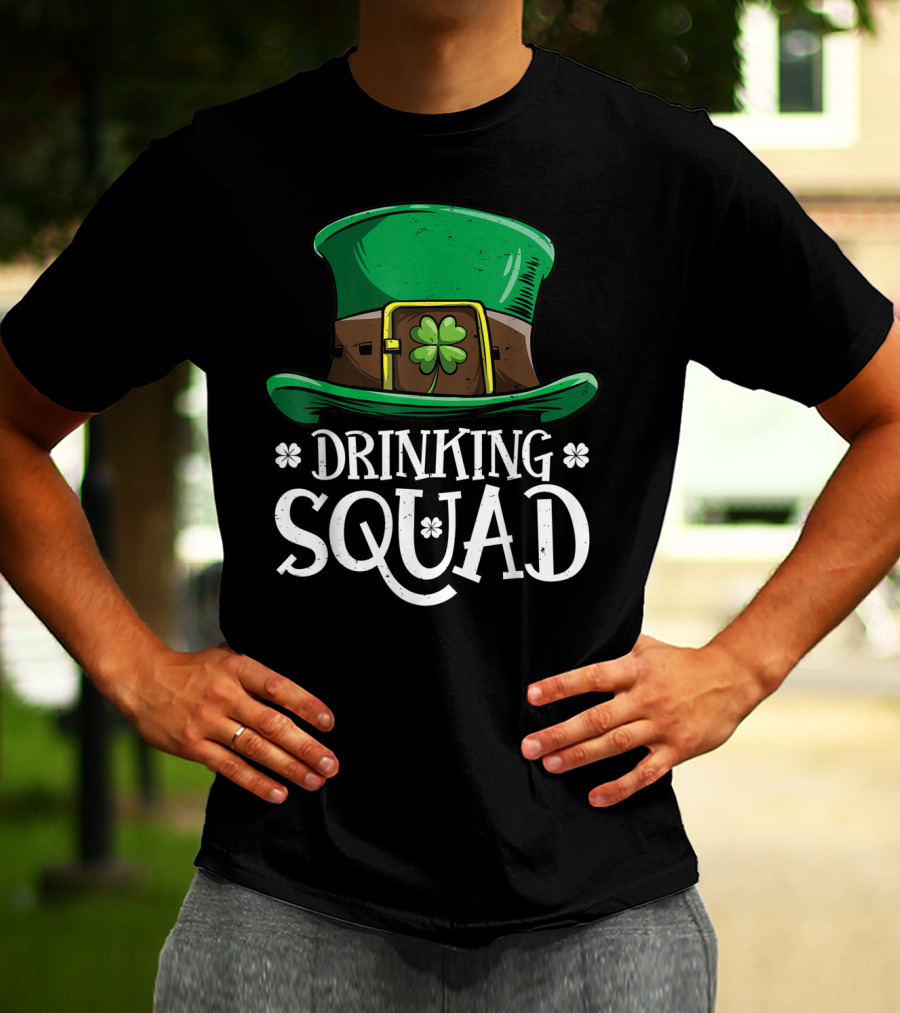 Drinking Squad Leprechaun St Patricks Day Men T-Shirt