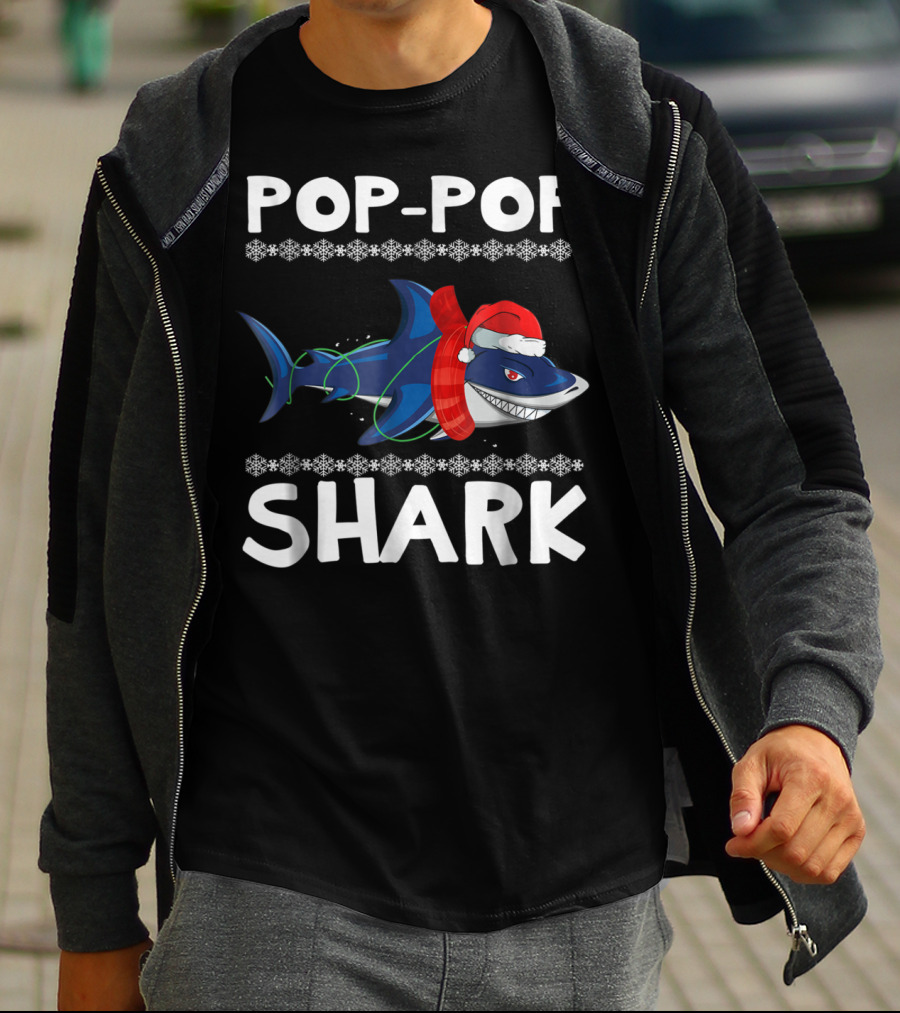 Pop-Pop Shark Santa Hat Christmas Family T-Shirt