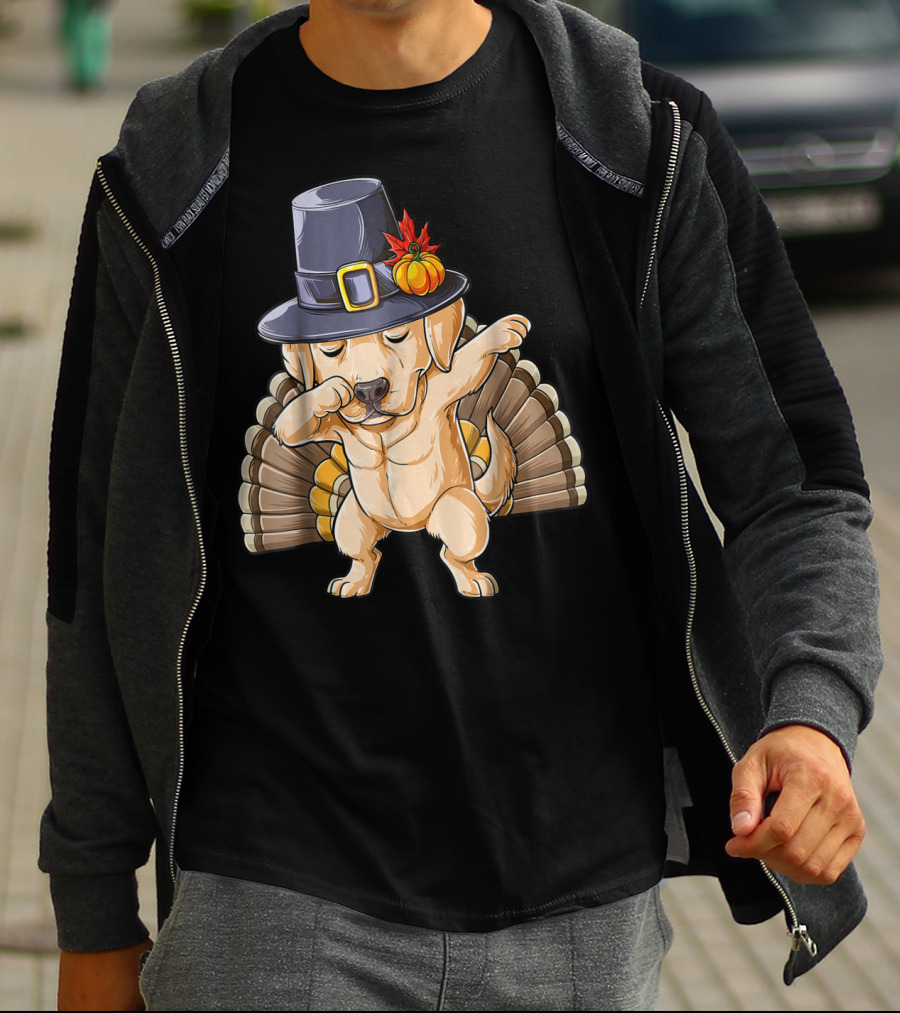 Thanksgiving Labrador Dabbing In Pilgrim Hat With Turkey Feathers T-Shirt