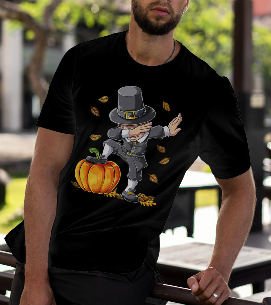 Thanksgiving Dabbing Pilgrim Boy Pumpkin Autumn Leaves T-Shirt