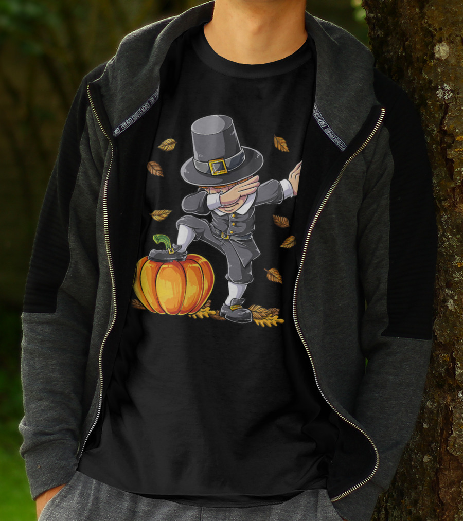Thanksgiving Dabbing Pilgrim Boy Pumpkin Autumn Leaves T-Shirt