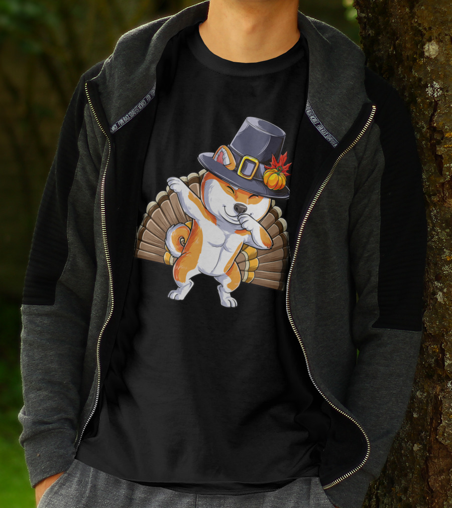 Thanksgiving Dabbing Shiba Inu Pilgrim Hat Turkey Background T-Shirt