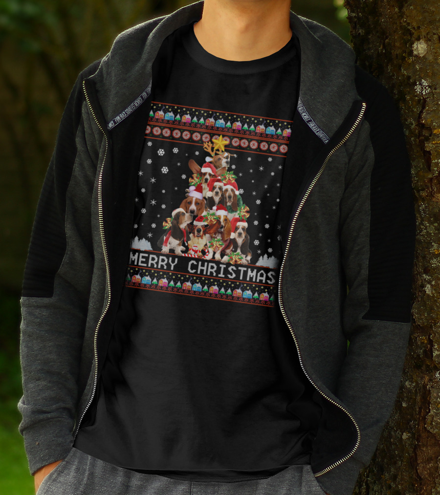 Merry Christmas Basset Hound Dogs In Festive Holiday Winter Wonderland With Snowflakes And Decorations T-Shirt
