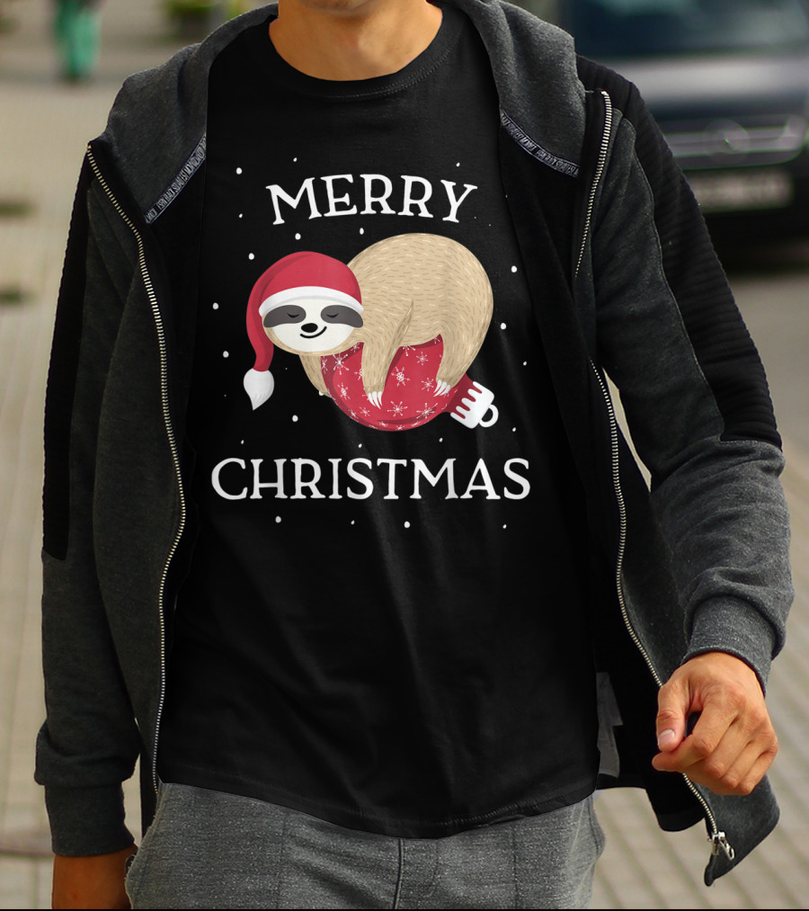 Merry Christmas Sloth Santa Hat Snowflakes T-Shirt