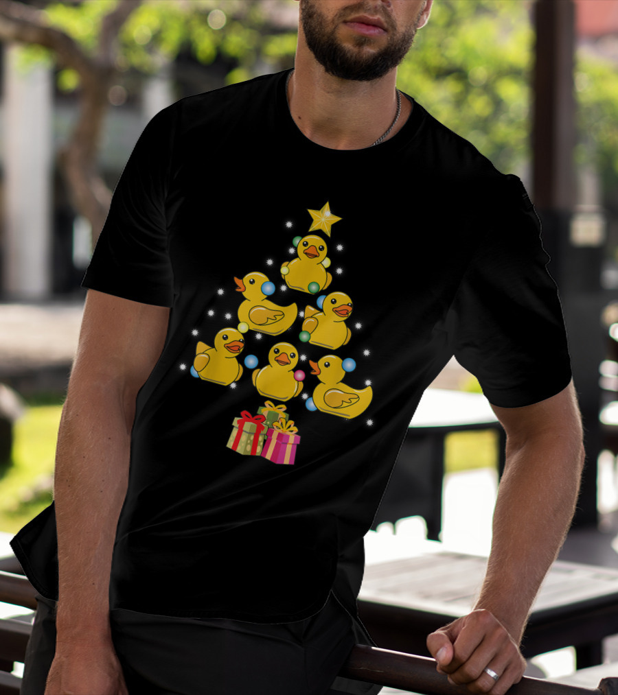 Rubber Duck Christmas Tree With Star And Presents T-Shirt