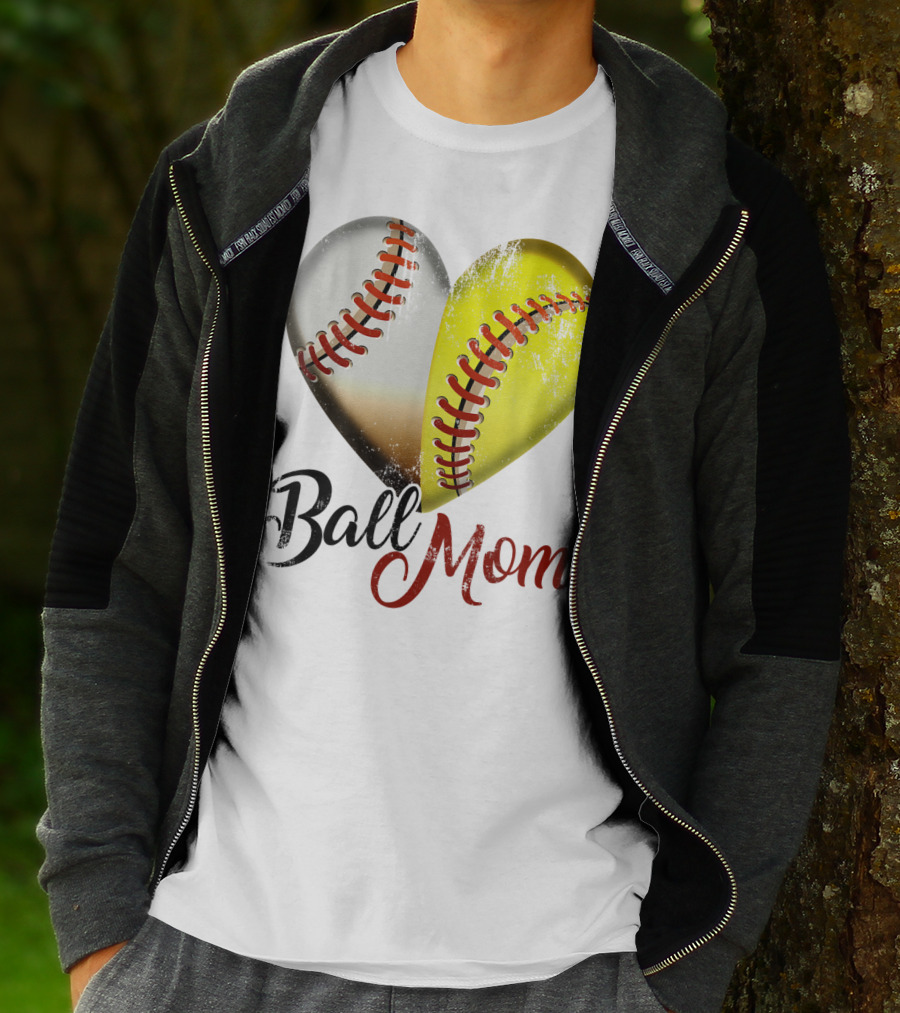 Ball Mom Heart Baseball Players Funny T-Shirt