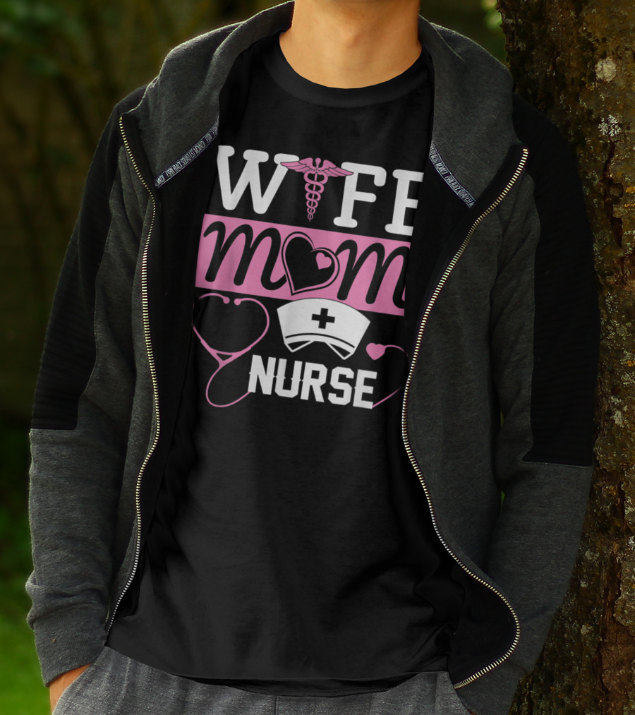 Wife Mom Nurse Heart Stethoscope Caduceus Nurse Cap T-Shirt