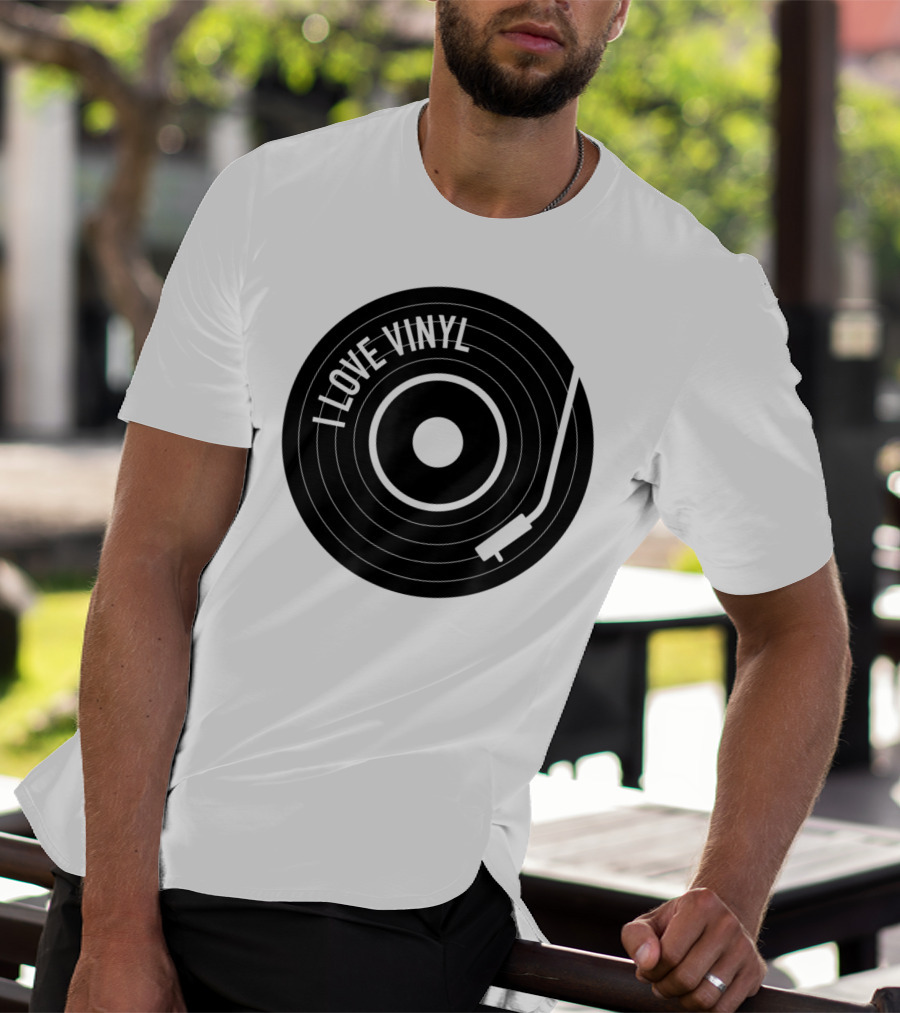 I Love Vinyl Record Player Vintage Music Enthusiast T-Shirt