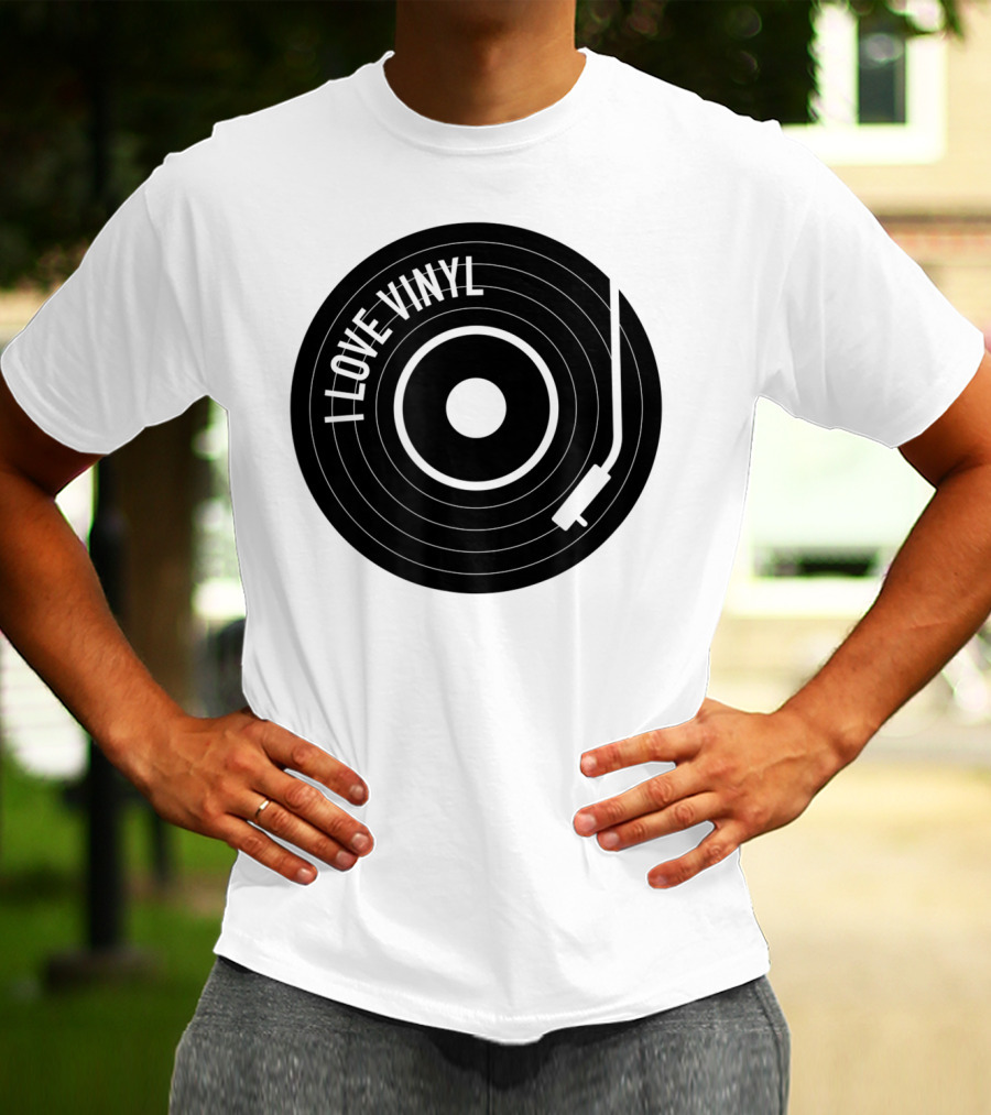 I Love Vinyl Record Player Vintage Music Enthusiast T-Shirt