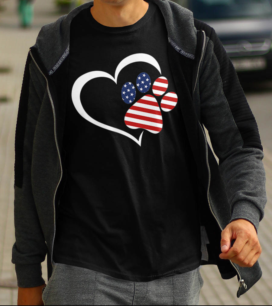 Dog Paw Heart Love Red White Blue American Flag Patriotic T-Shirt
