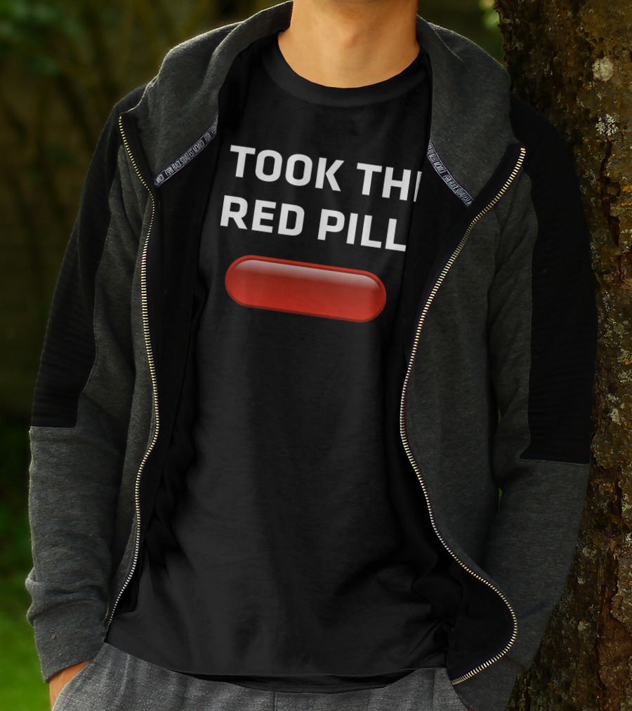 I TOOK THE RED PILL MATRIX CHOICE DECISION WITH ICONIC T-Shirt