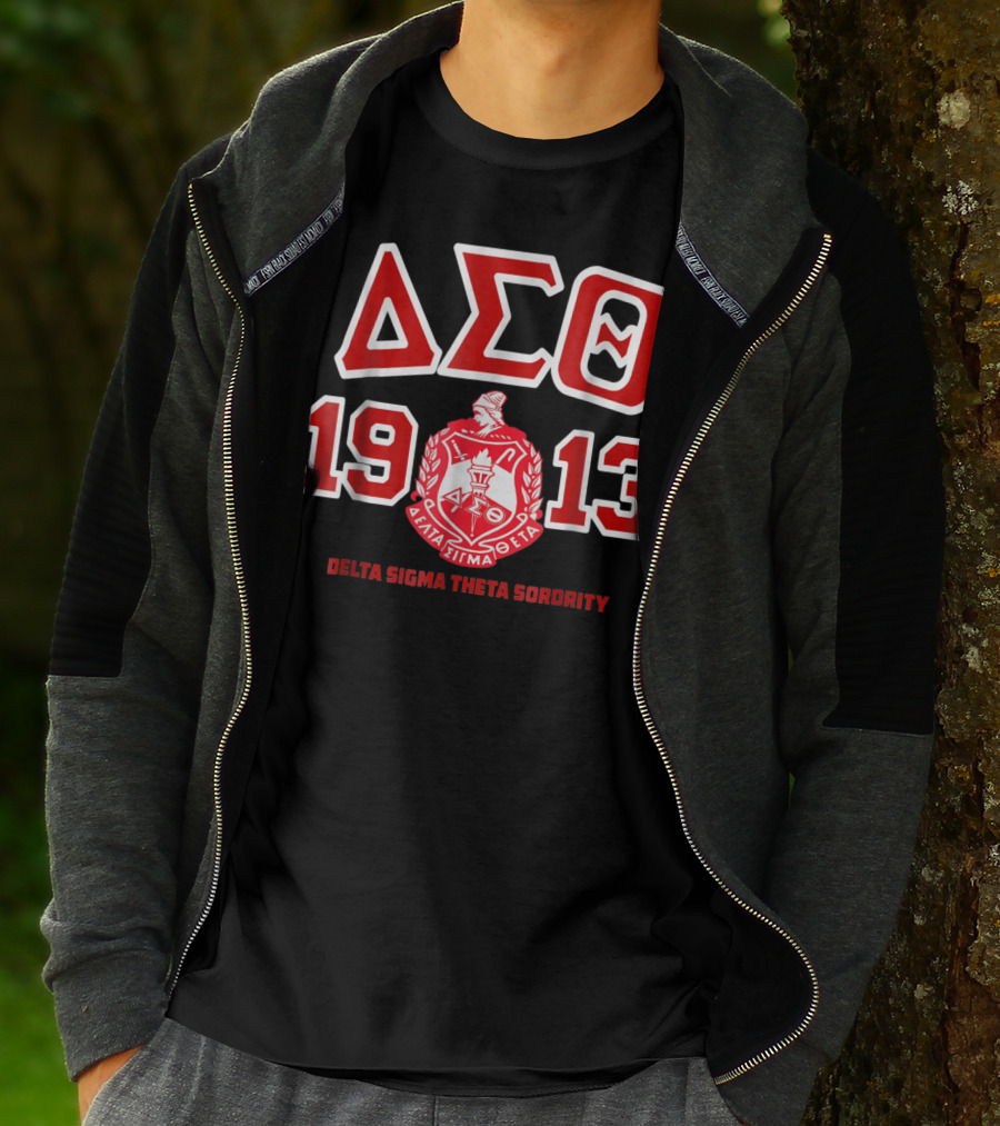 Delta Sigma Theta Sorority 1913 Greek Letters And Crest T-Shirt