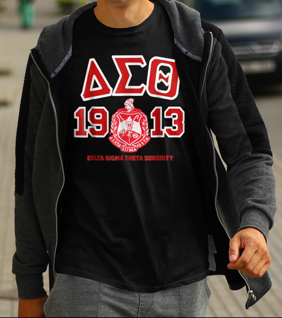 Delta Sigma Theta Sorority 1913 Greek Letters And Crest T-Shirt