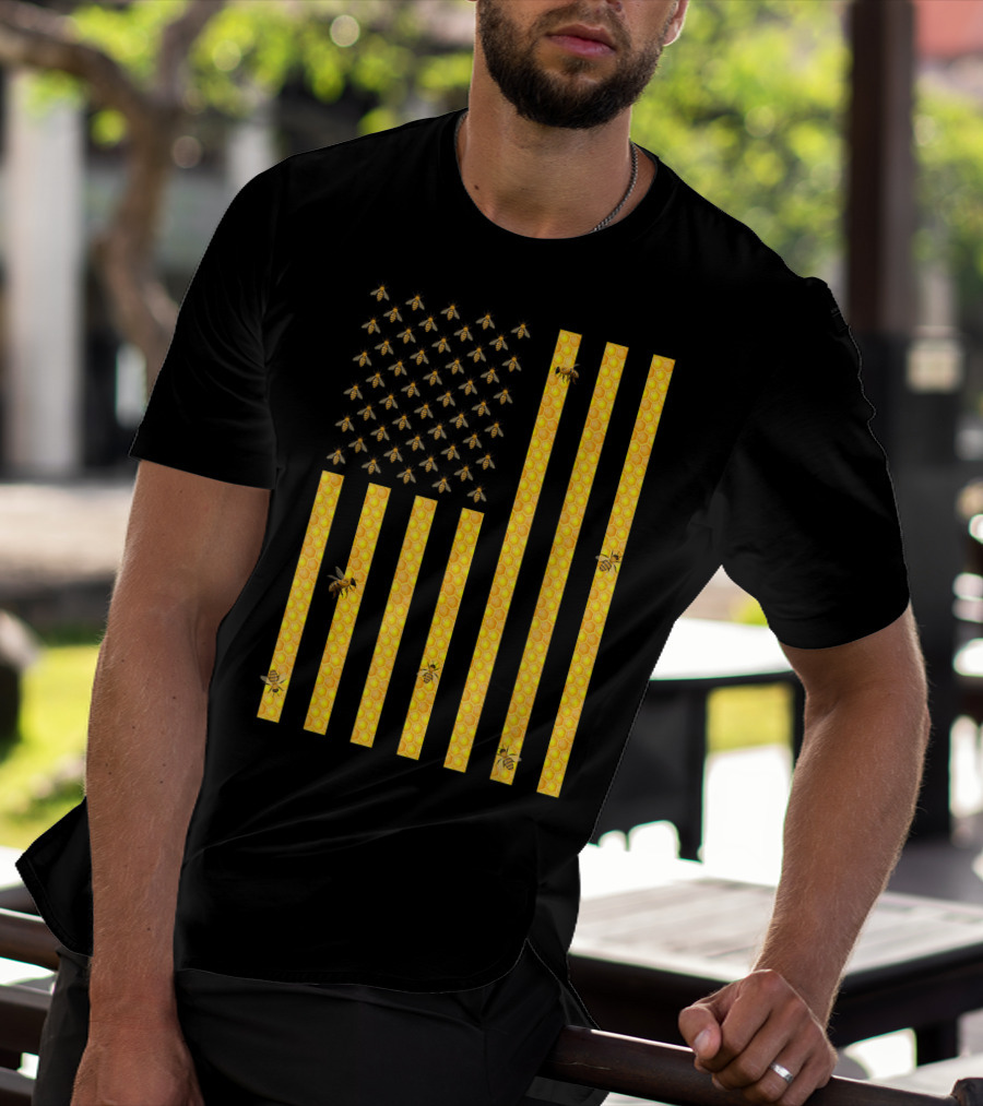 American Flag Honeycomb Honey Bee Beekeeping Beekeeper USA Patriotic T-Shirt