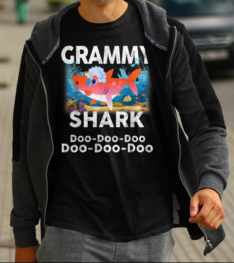 Grammy Shark Doo-Doo-Doo Doo-Doo-Doo Ocean Family T-Shirt