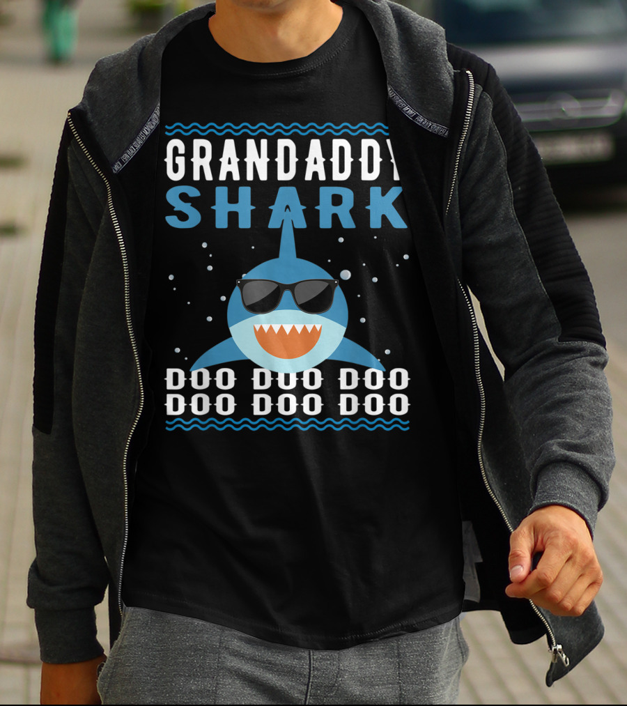 Grandaddy Shark Doo Doo Doo Sunglasses Funny Baby Mommy Kids Video T-Shirt