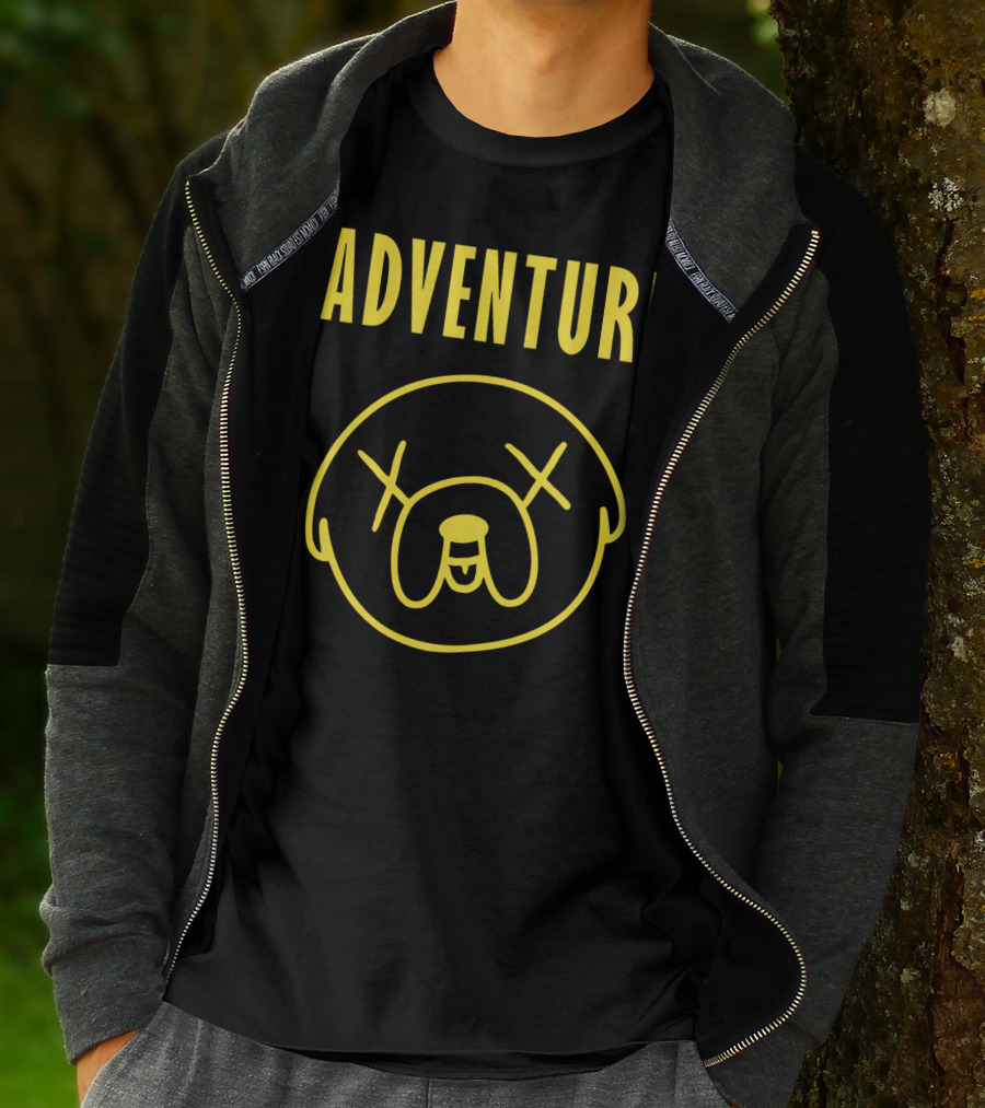 ADVENTURE PUG BAND Face Drawing T-Shirt