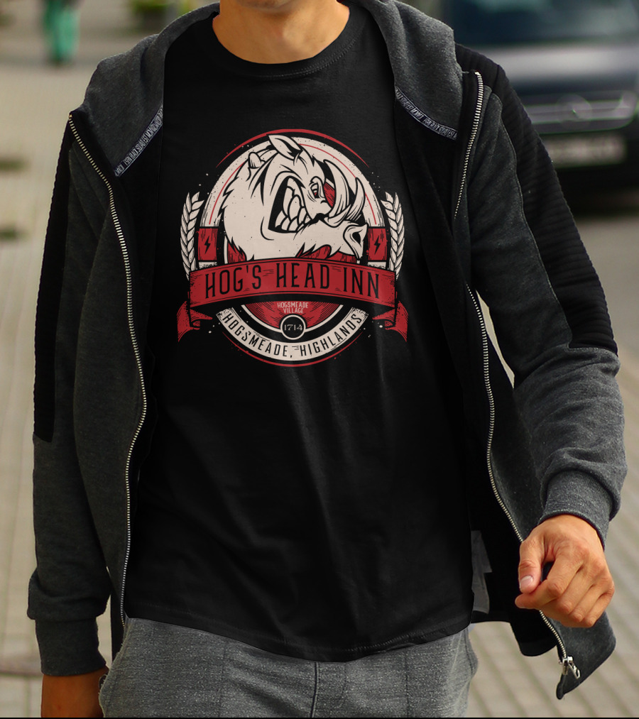 Hog's Head Inn Hogsmeade Village 1714 Highlands T-Shirt