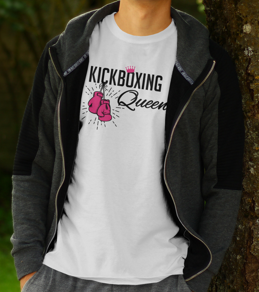 KICKBOXING QUEEN Pink Gloves And Crown T-Shirt