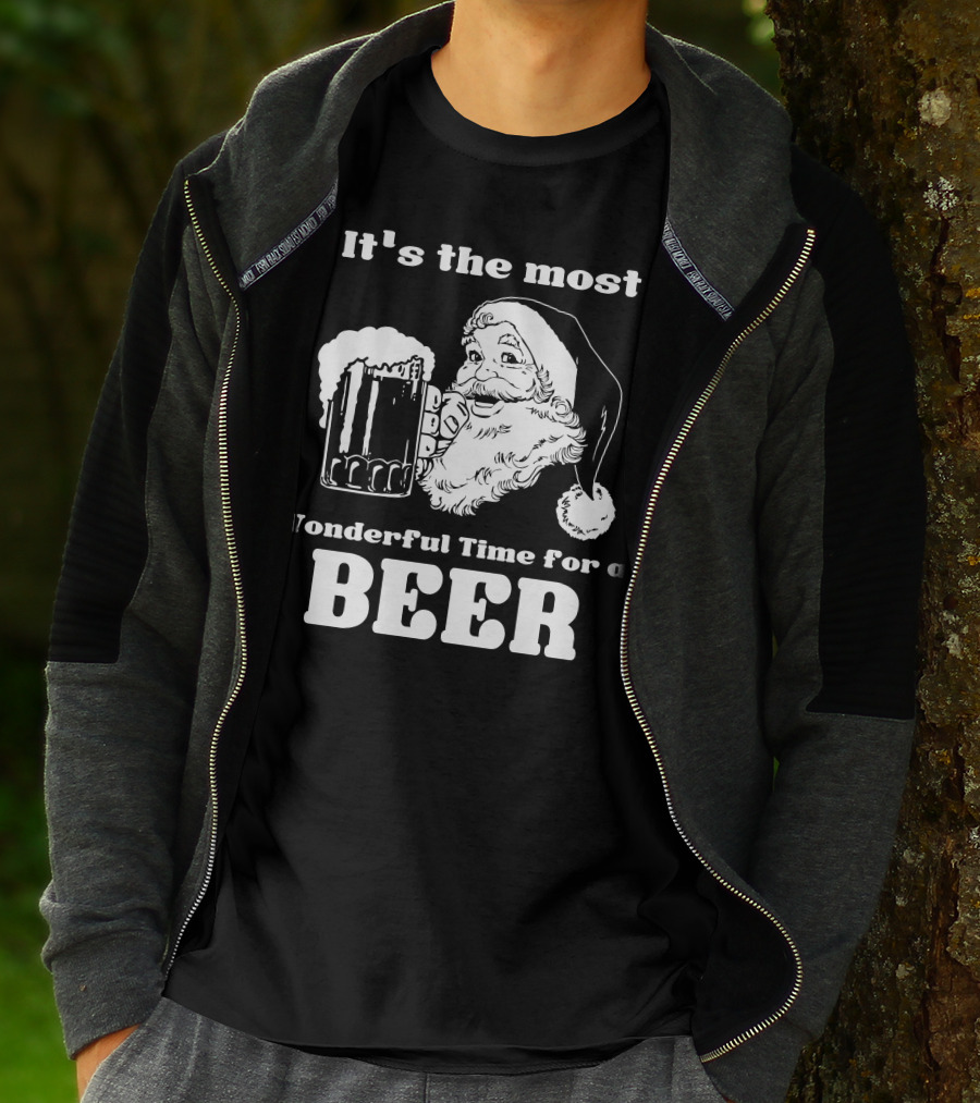 Christmas Santa It's The Most Wonderful Time For A Beer With Santa Hat And Mug Of Beer T-Shirt