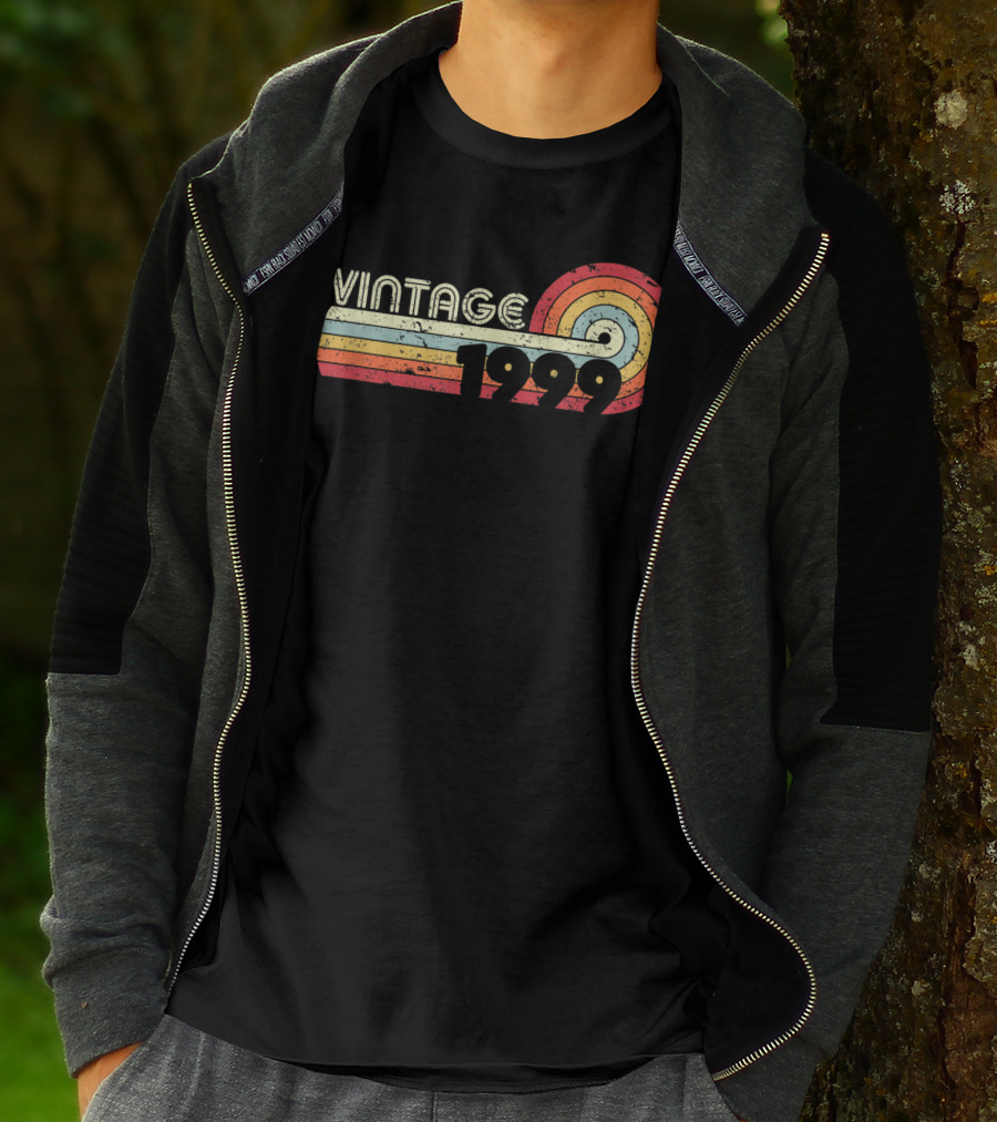 Vintage 1999 Retro Colorful Circle Stripes T-Shirt