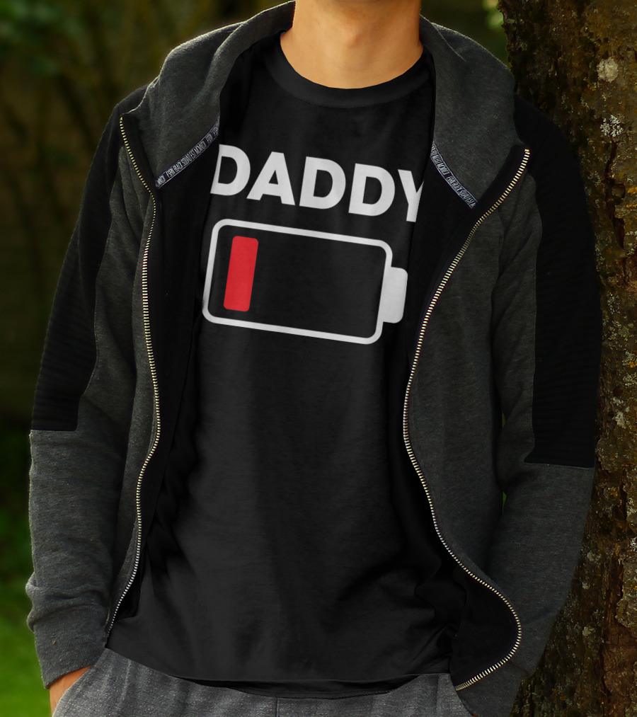 Daddy Low Battery Christmas Family Matching T-Shirt