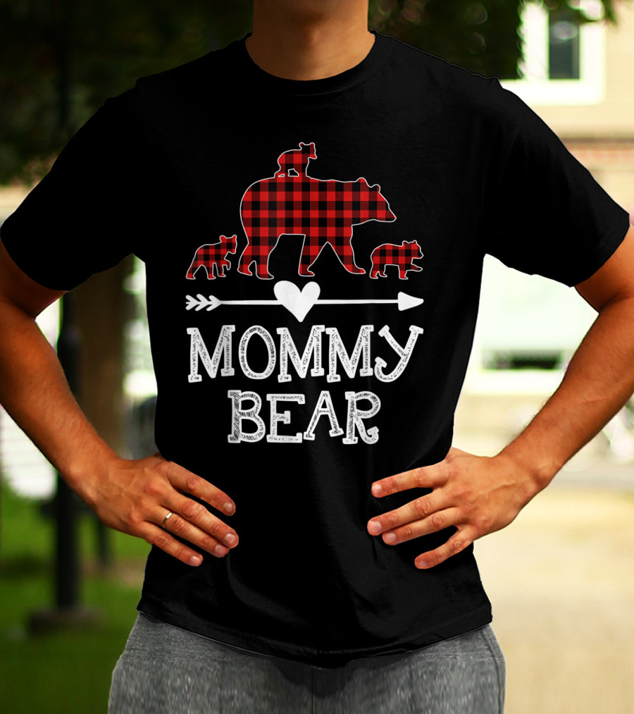 Mommy Bear Red Plaid Three Cubs Heart Arrow T-Shirt