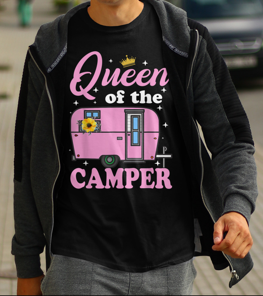 Queen Of The Camper Crowned Floral Retro Caravan Camping Outdoor T-Shirt