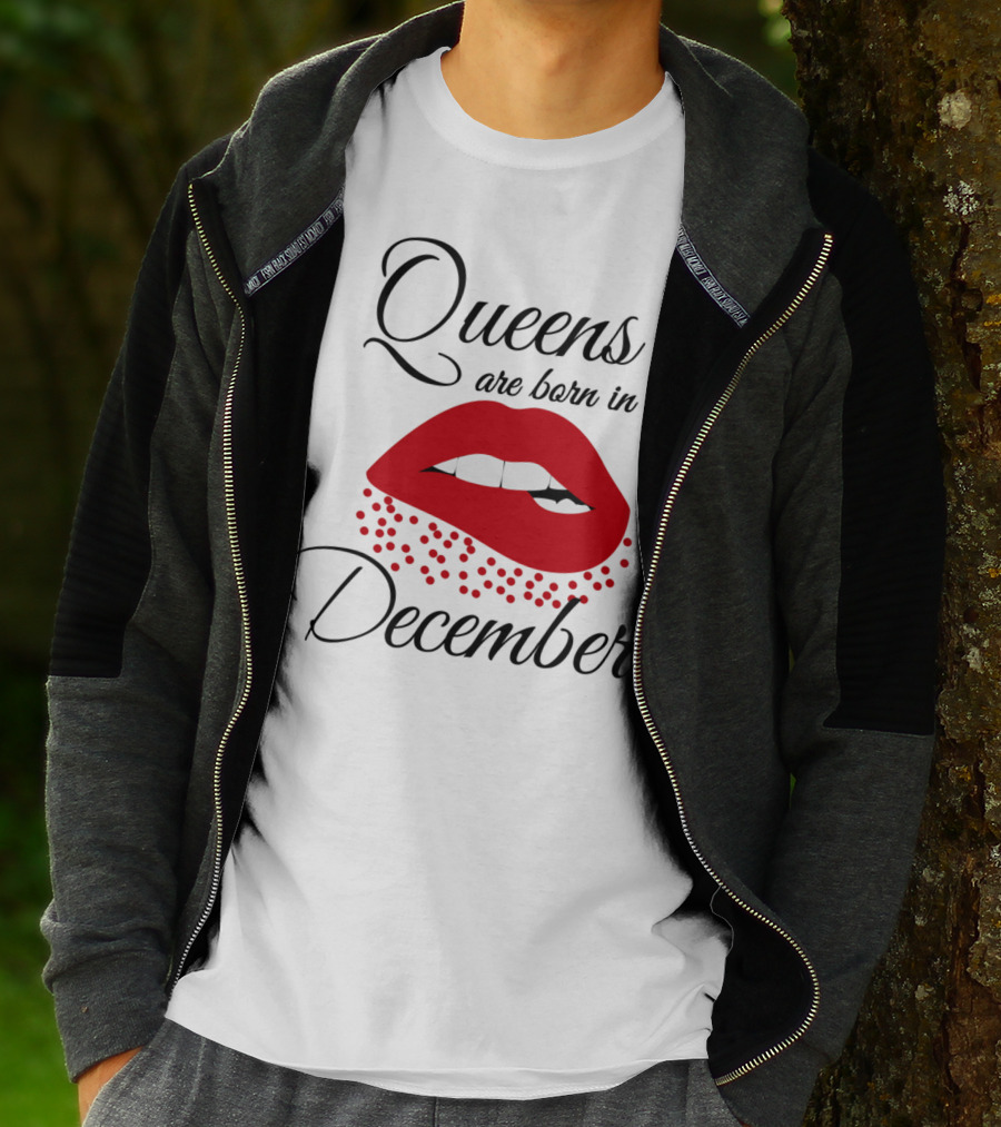 Queens Are Born In December Bold Red Lips T-Shirt