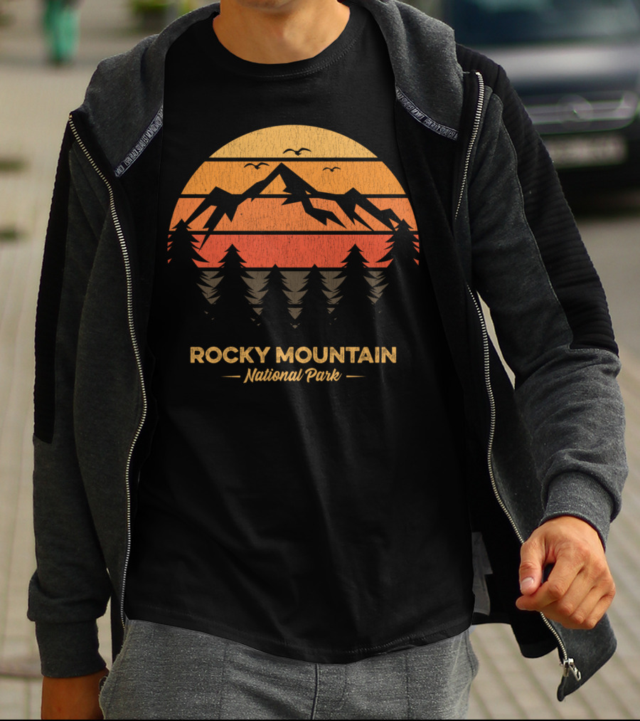 Rocky Mountain National Park Vintage Sunset Mountain T-Shirt