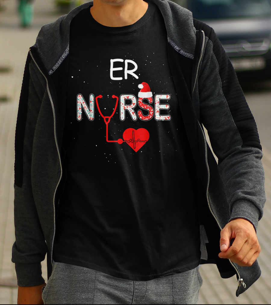 ER Nurse Christmas Santa Hat Stethoscope Heart Xmas Nursing T-Shirt