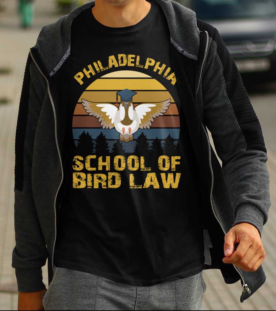 Philadelphia School Of Bird Law Vintage Retro Owl Graduation T-Shirt