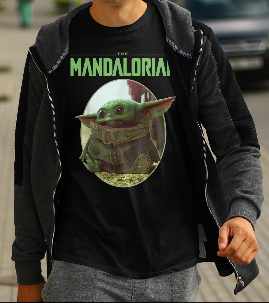 The Mandalorian The Child Star Wars Circle T-Shirt