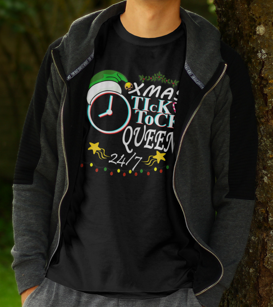 XMAS Tick Tock Queen 24/7 T-Shirt
