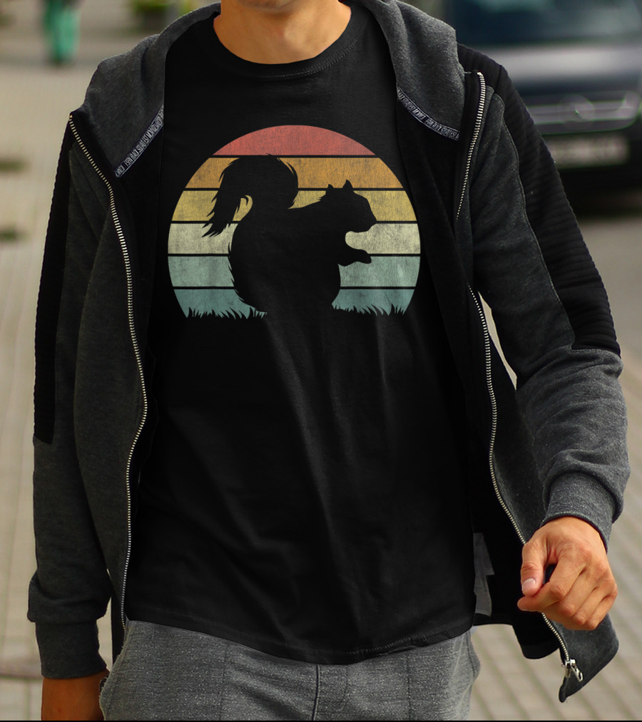 Vintage Sunset Squirrel Silhouette Stripes Retro Chestnut T-Shirt