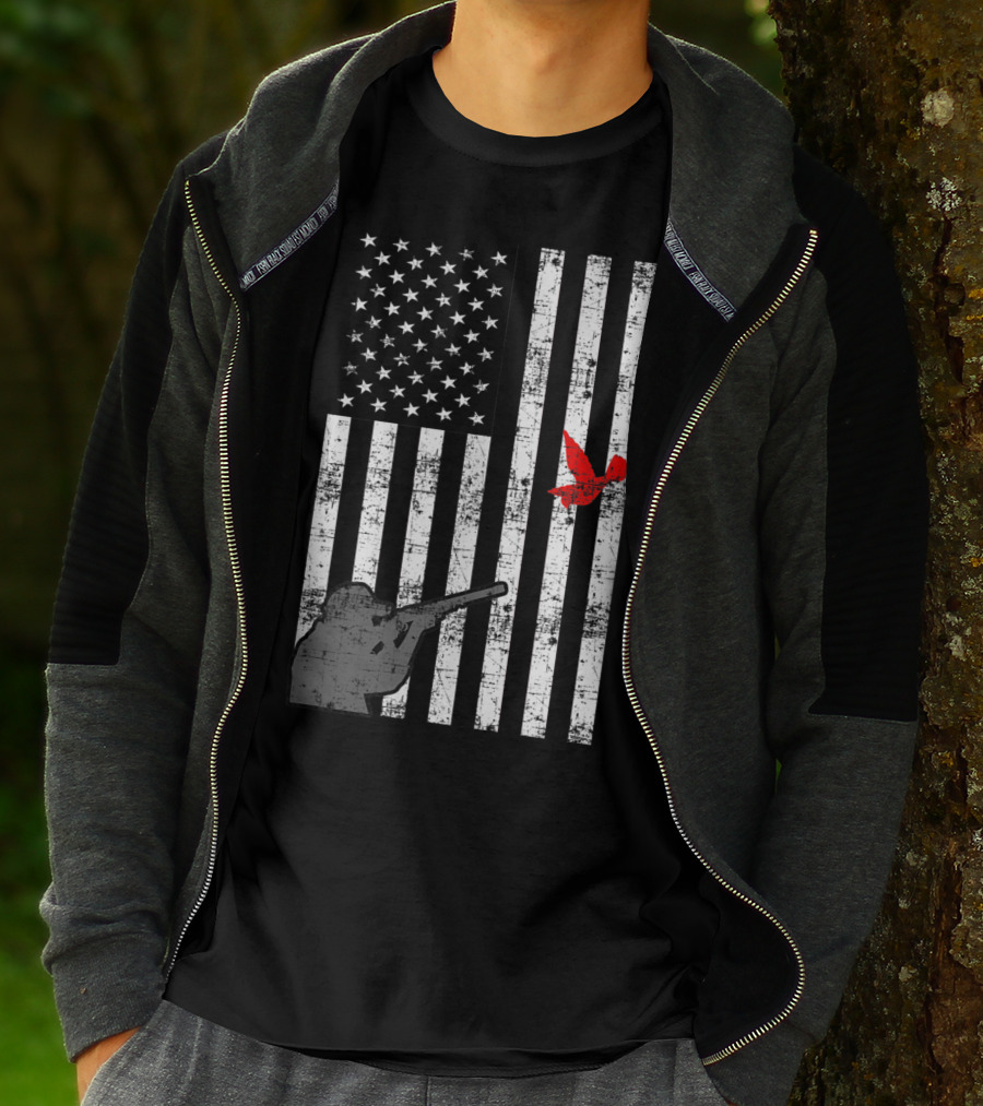 American Flag Bird Hunter Trapping USA Loyal Hunter T-Shirt