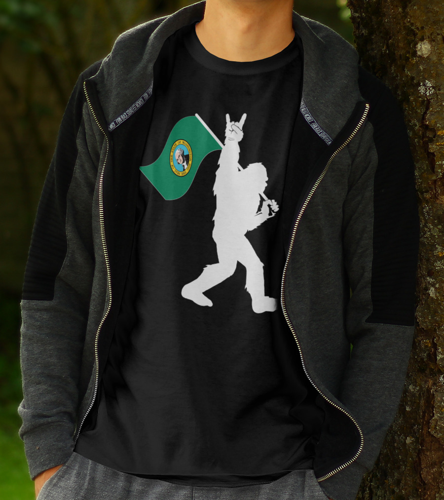 Bigfoot Holding Washington State Flag Rock And Roll Gesture T-Shirt