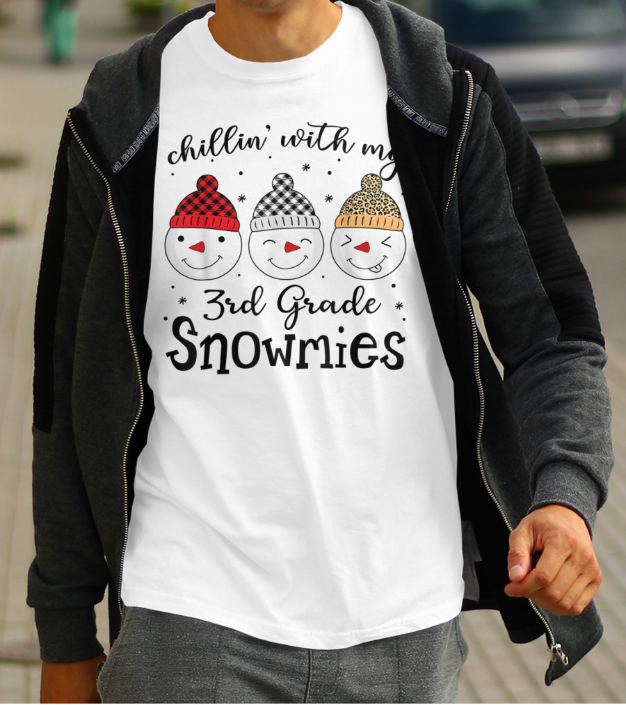 Chillin' With My 3rd Grade Snowmies Snowman Faces With Patterned Hats T-Shirt