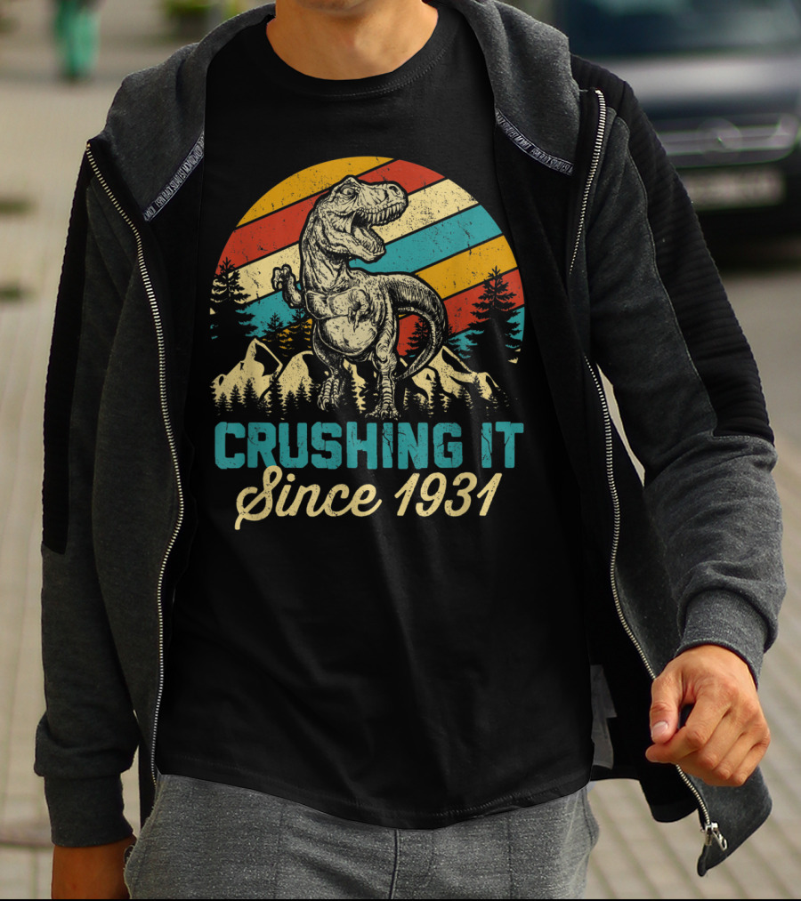 Crushing It Since 1931 Dinosaur 89Th Years Old Birthday Boy T-Shirt