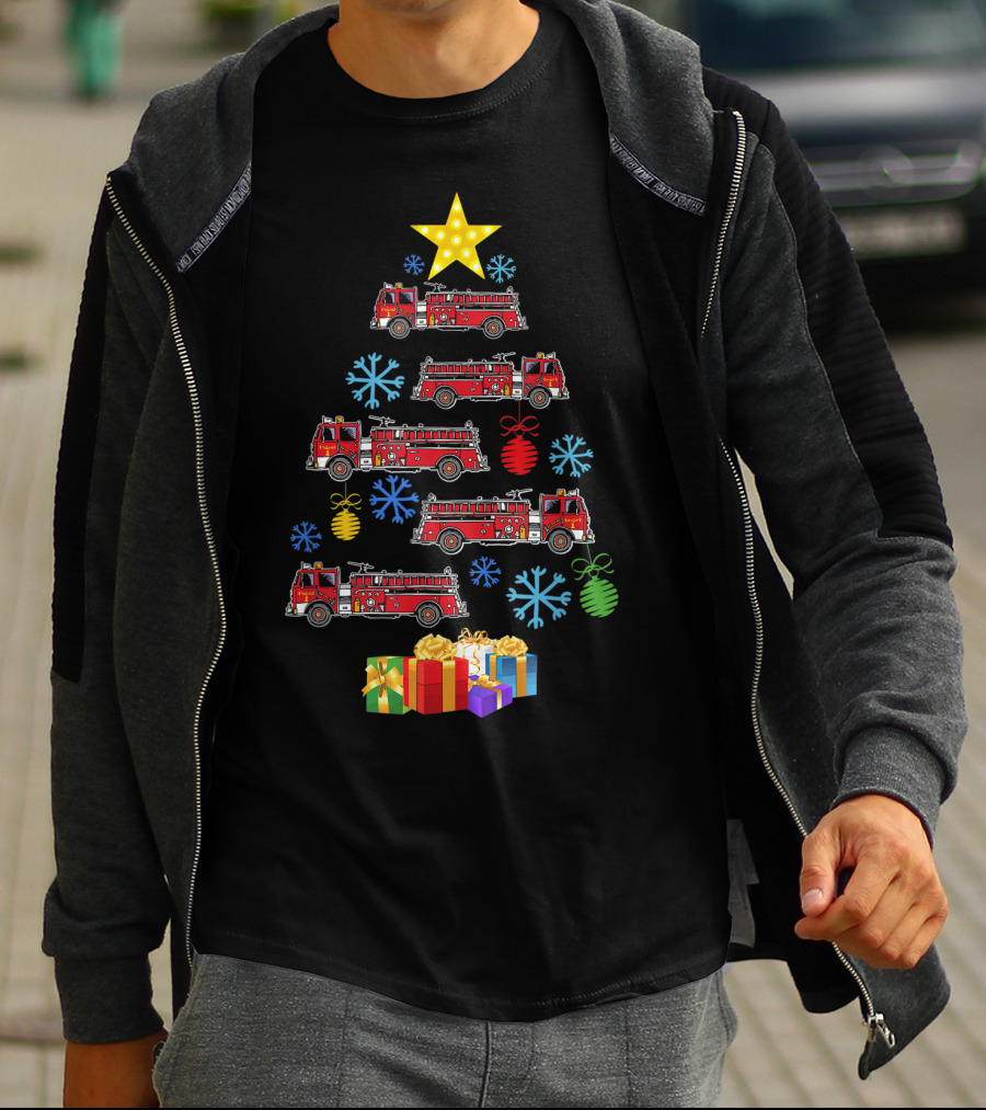 Firetruck Christmas Tree Xmas Firefighter Gifts Snowflakes Star T-Shirt