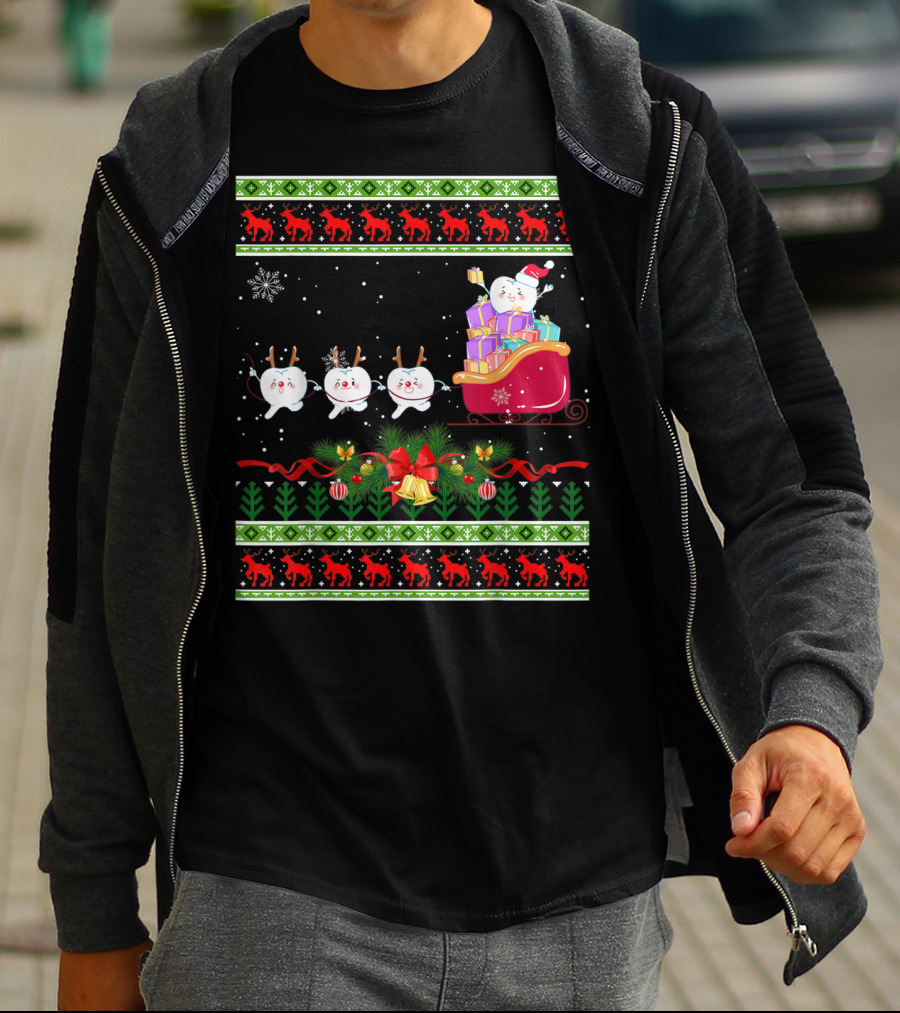 Funny Christmas Tree Dental Snowmen In Santa's Sleigh T-Shirt