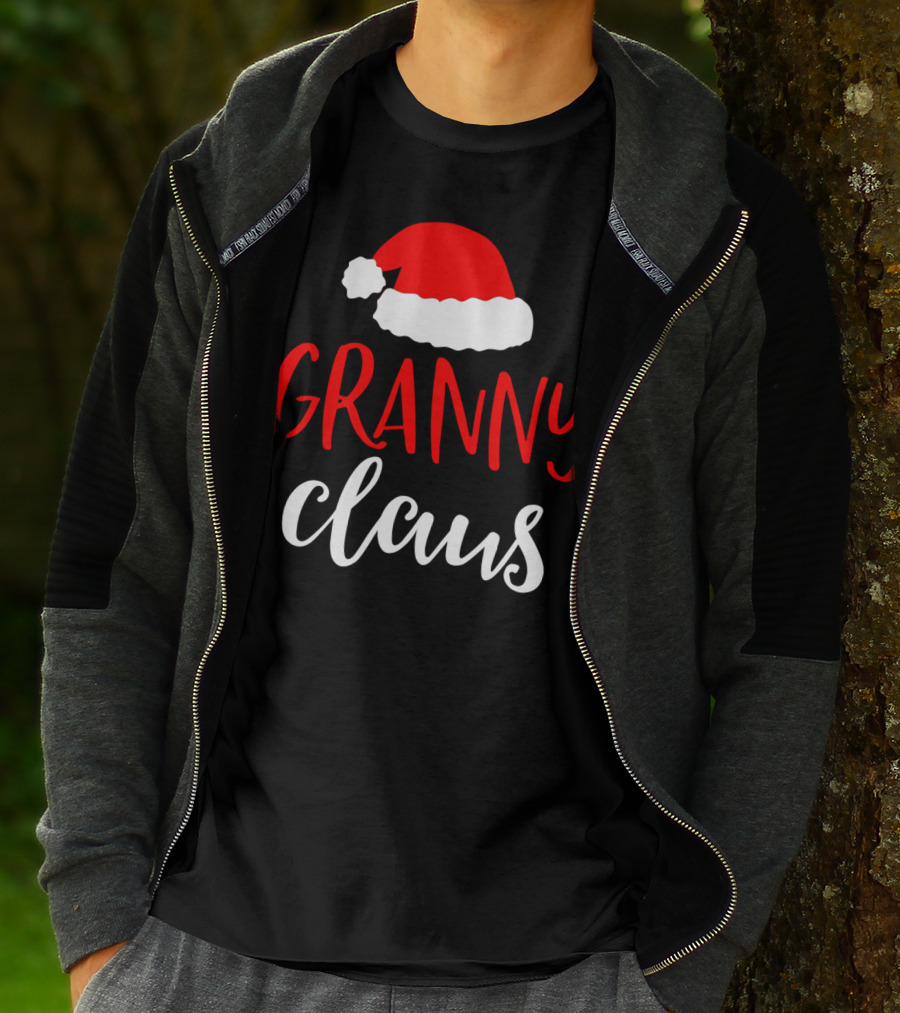 Granny Claus Christmas Santa Hat T-Shirt