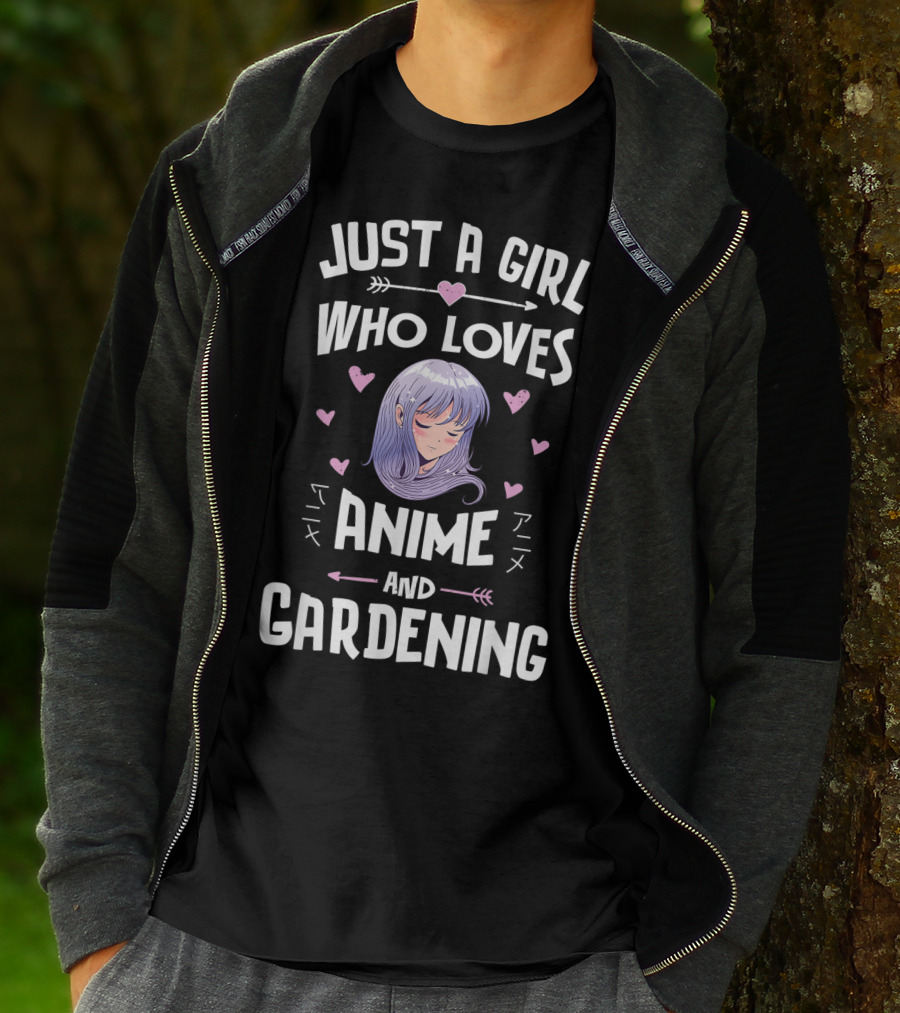 Just A Girl Who Loves Anime And Gardening Anime Aesthetic With Hearts And Arrows T-Shirt