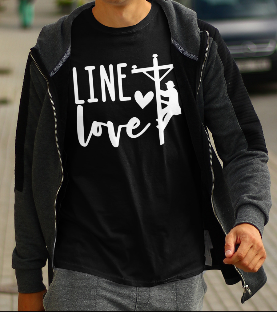 Line Love Lineman And Line Wife Climbing Silhouette With Heart T-Shirt