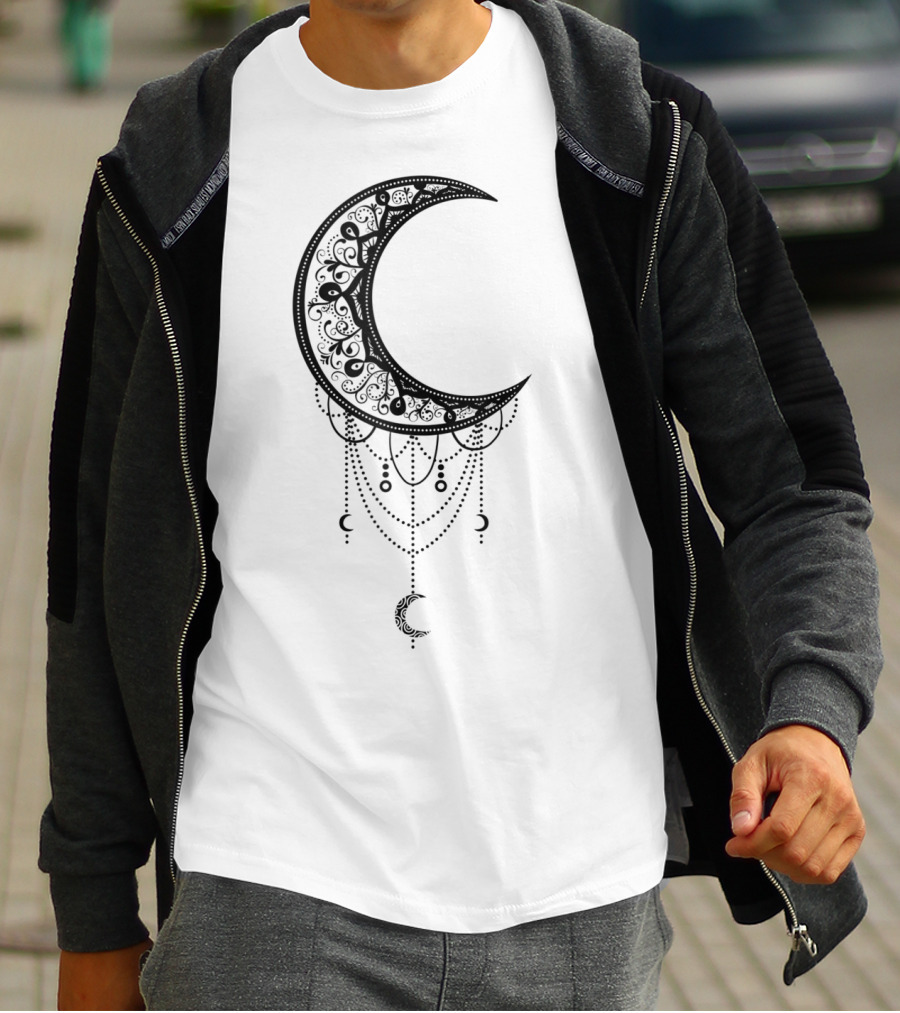 Beautiful Black Crescent Moon Dreamcatcher Design With Intricate Patterns And Hanging Beads T-Shirt