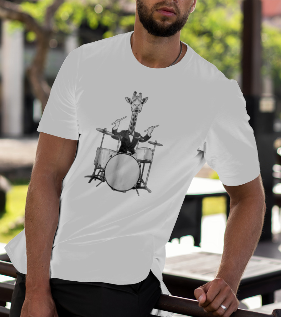 Funny Giraffe Drummer Drums Drumset Drumsticks T-Shirt