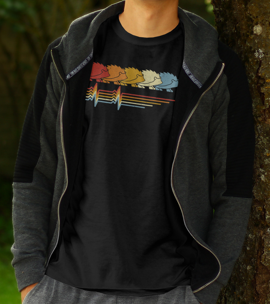 Hedgehog Heartbeat Retro Animal Lover T-Shirt