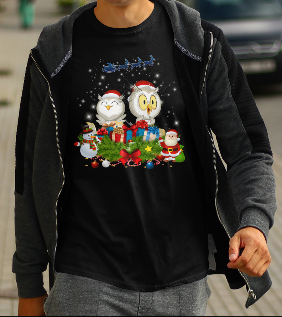 Waiting For Santa Owls With Gifts And Snowman Scene T-Shirt