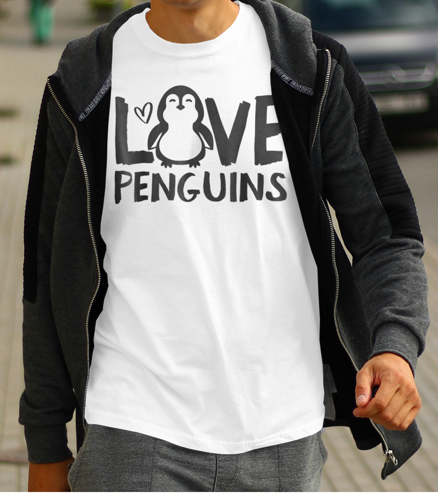 Love Penguins Cute Heart Penguin Lovers T-Shirt