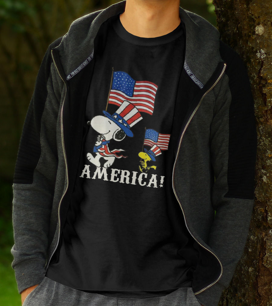 Snoopy And Woodstock America Flag Peanuts Movie T-Shirt